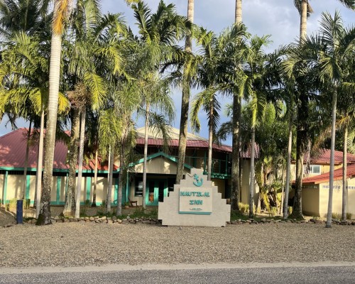 Seafront Resort with Pool/Pier/Restaurant/Bar, Placencia Road