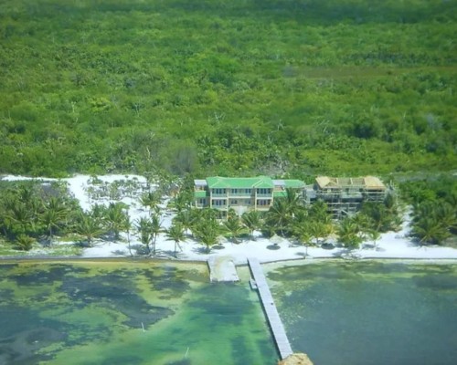 #Belize Resort with 280 Feet Sea Frontage Ambergris Caye