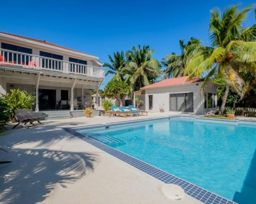 Le Reve, Tres Cocos Area,