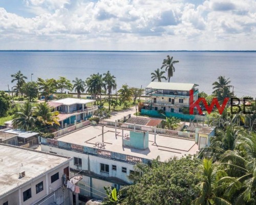 #Seaview Triplex in Corozal Town