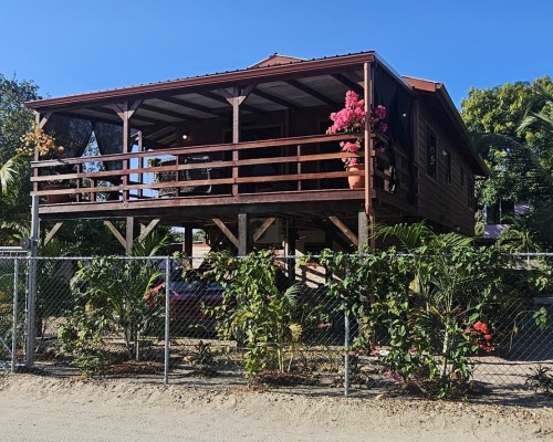 1557 Placencia Rd