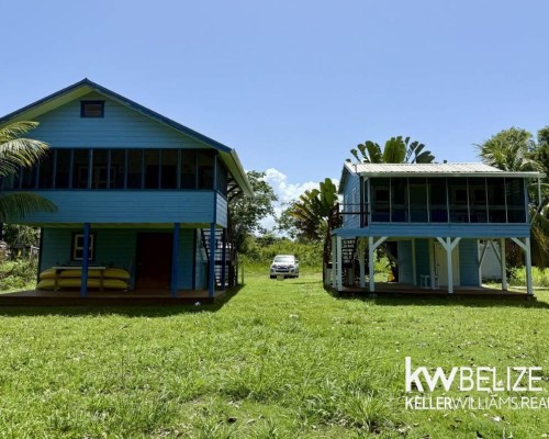 42 Placencia Rd