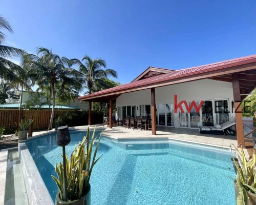 201 Placencia Road