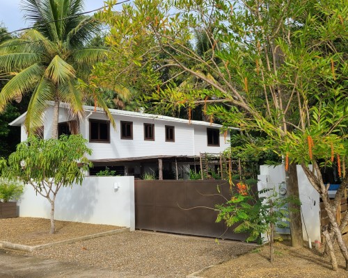 Boutique Waterfront Property in Maya Beach