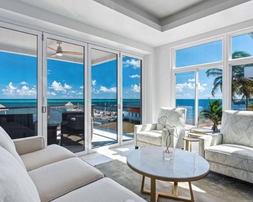 Royal Kahal Luxury Condo Unit #304