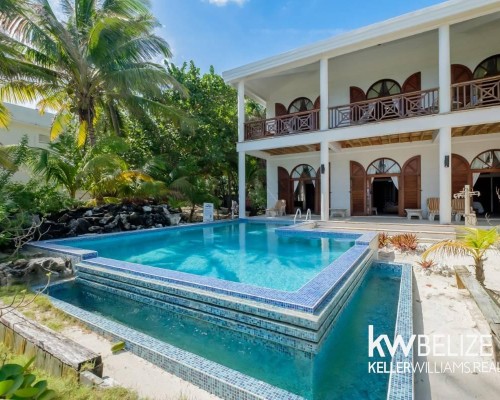 Exquisite Seafront Luxury Estate and Thriving Hospitality Business