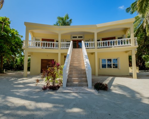 3 Bedroom Beachfront Home under 750K - Casa Sundaze