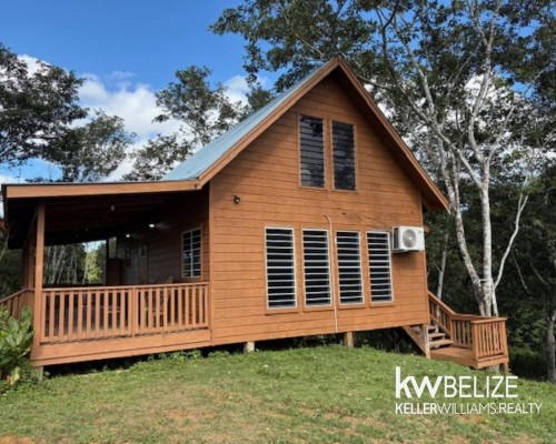 Furnished 2-Bedroom Home on 2.4 Acres in Calla Creek Village