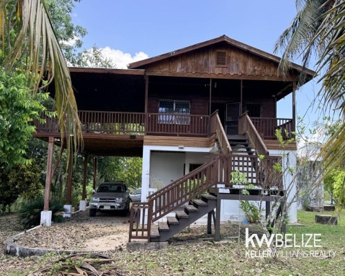 Hilltop Homestead in Unitedville Belize